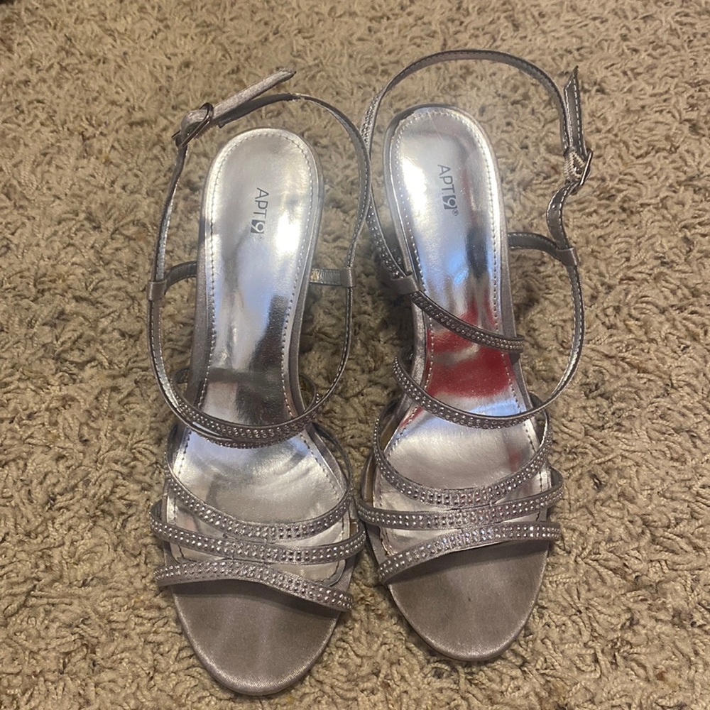 Apt. 9 Silver Heel